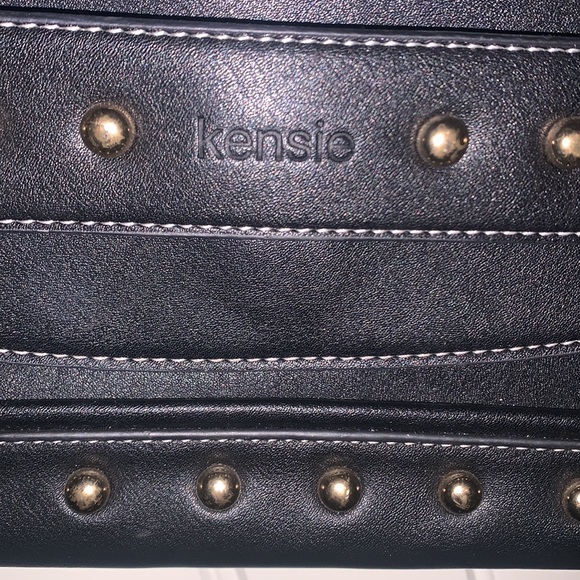 Slim wrist clutch purse - Picture 2 of 4